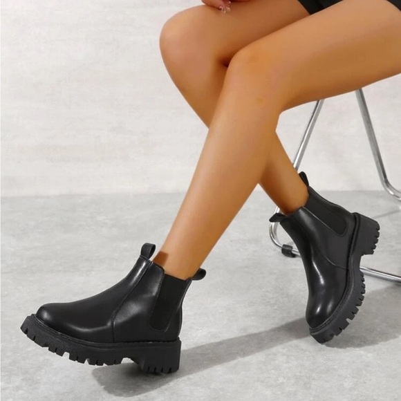 SHEIN Solid Black Moto Combat Boots Women’s Size 9 - Picture 4 of 11